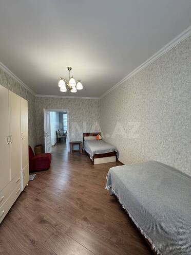 Satılır 2 otaqlı köhnə tikili 65 m², Elmlər Akademiyası m., photo 5 from 13