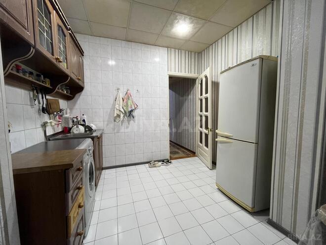 Продаётся 3-комн. вторичка 85 м², м. Нариман Нариманов, photo 6 from 12