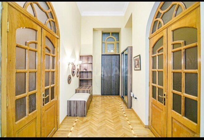 Сдаётся 4-комн. вторичка 180 м², м. Ичеришехер, photo 6 from 11