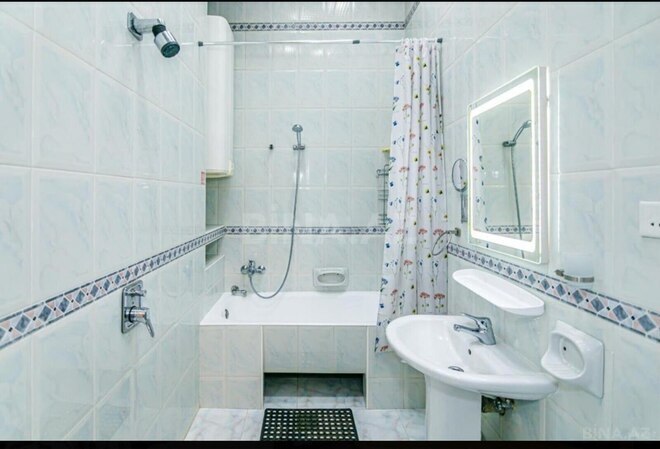 Сдаётся 4-комн. вторичка 180 м², м. Ичеришехер, photo 9 from 11