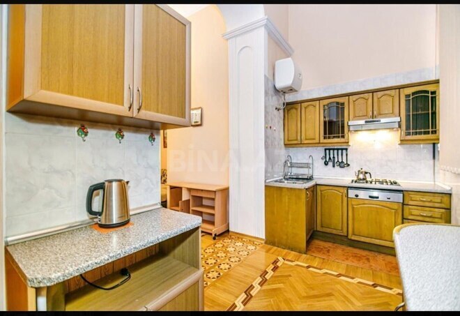 Сдаётся 4-комн. вторичка 180 м², м. Ичеришехер, photo 5 from 11