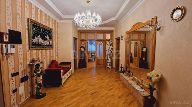 Сдаётся 4-комн. новостройка 221 м², м. Гянджлик, photo 1 from 27
