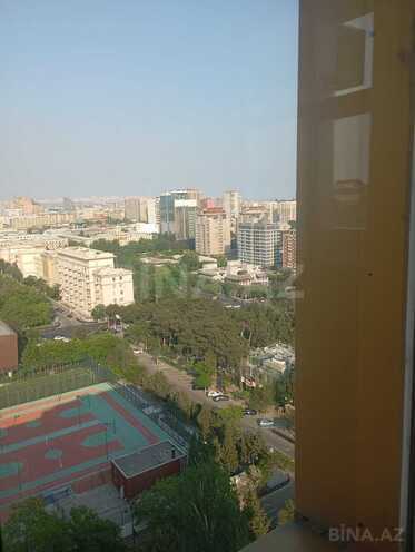 Satılır 4 otaqlı köhnə tikili 220 m², Nəsimi r., photo 7 from 32