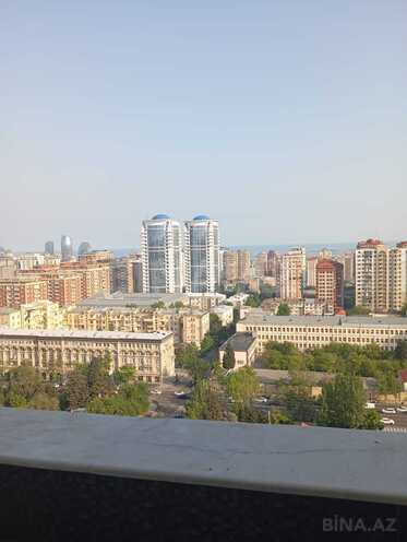 Satılır 4 otaqlı köhnə tikili 220 m², Nəsimi r., photo 21 from 32