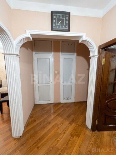 Продаётся 3-комн. вторичка 80 м², м. Ази Асланов, photo 9 from 12