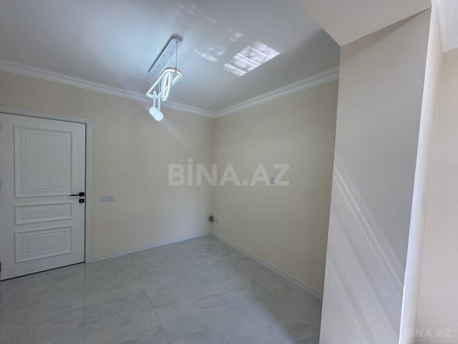 Продаётся 4-комн. вторичка 110 м², м. Халглар Достлугу, photo 17 from 27
