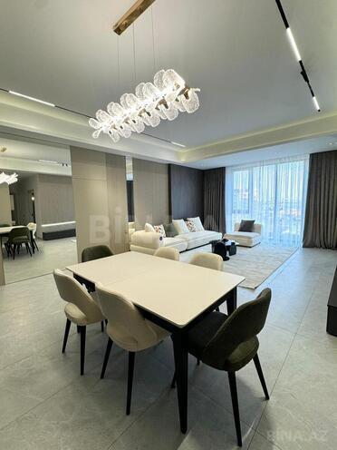 Сдаётся 3-комн. новостройка 110 м², м. Кероглу, photo 1 from 13