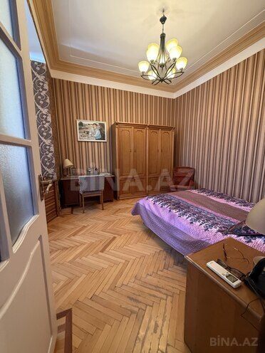Продается 3-комн. вторичка 100 м², м. Ичеришехер, photo 10 from 19