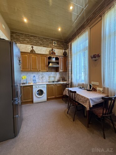 Продается 3-комн. вторичка 100 м², м. Ичеришехер, photo 14 from 19