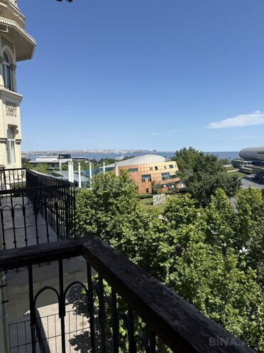 Продается 3-комн. вторичка 100 м², м. Ичеришехер, photo 18 from 19