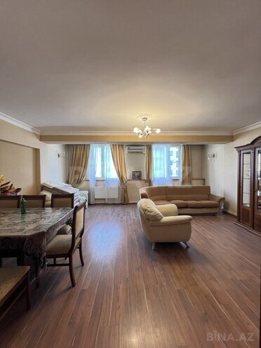Satılır 3 otaqlı köhnə tikili 115 m², İnşaatçılar m., photo 5 from 16