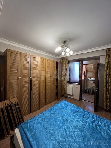 Satılır 3 otaqlı köhnə tikili 115 m², İnşaatçılar m., photo 9 from 16
