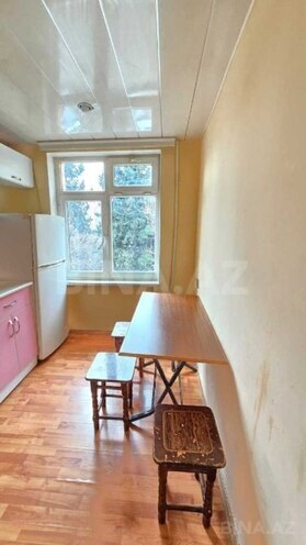 Satılır 2 otaqlı köhnə tikili 65 m², Qara Qarayev m., photo 7 from 10