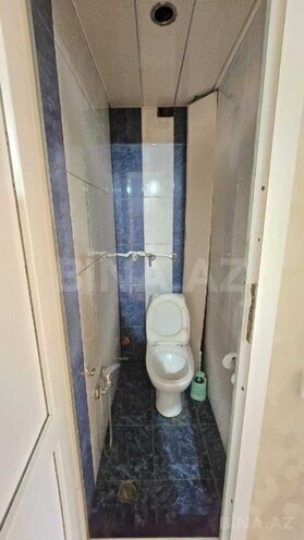 Satılır 2 otaqlı köhnə tikili 65 m², Qara Qarayev m., photo 8 from 10