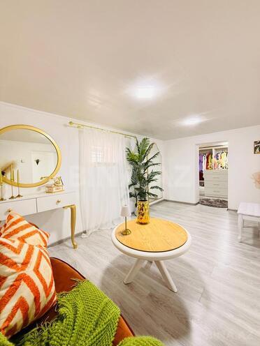 Satılır 8 otaqlı həyət evi/bağ evi 160 m², Saray q., photo 16 from 24