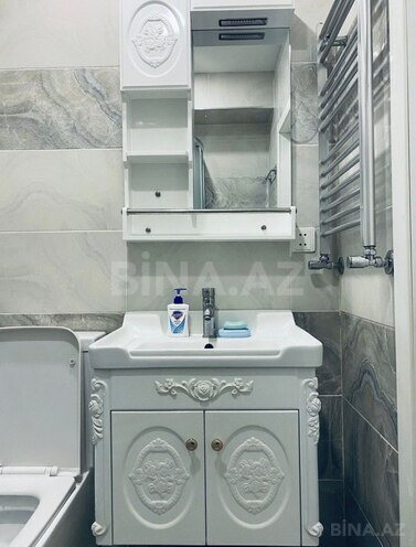 Продаётся 2-комн. новостройка 70 м², м. Кара Караев, photo 8 from 11