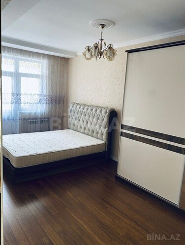 Продаётся 2-комн. новостройка 70 м², м. Кара Караев, photo 5 from 11