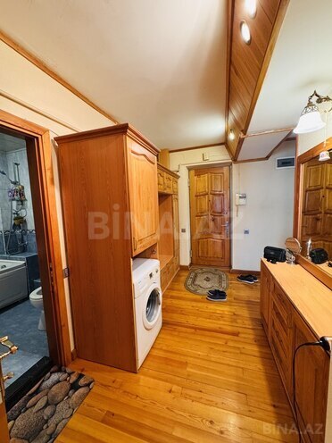 Satılır 3 otaqlı köhnə tikili 70 m², 28 May m., photo 15 from 22