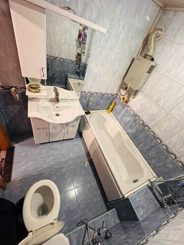 Satılır 3 otaqlı köhnə tikili 70 m², 28 May m., photo 20 from 22