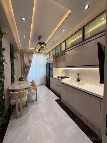Сдаётся 3-комн. новостройка 150 м², пос. Бадамдар, photo 9 from 13
