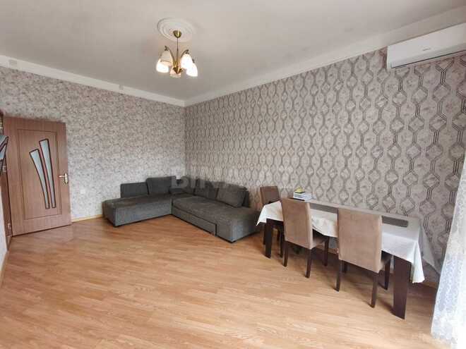 Продаётся 3-комн. вторичка 90 м², Ясамальский р., photo 4 from 15