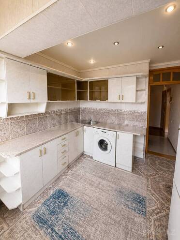 Satılır 2 otaqlı köhnə tikili 70 m², Memar Əcəmi m., photo 7 from 10