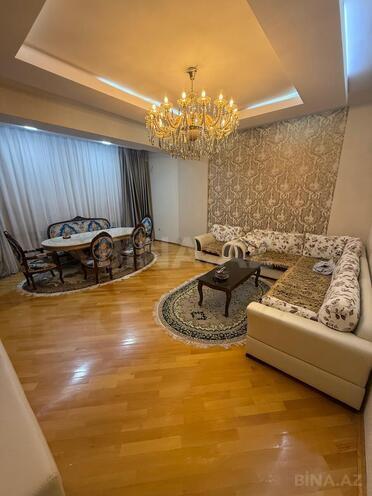 Satılır 3 otaqlı yeni tikili 134 m², Qara Qarayev m., photo 1 from 16
