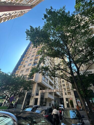 Продаётся 3-комн. новостройка 138 м², м. Гянджлик, photo 1 from 17