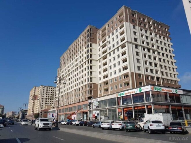 Продаётся 2-комн. новостройка 65 м², м. Иншаатчылар, photo 1 from 12