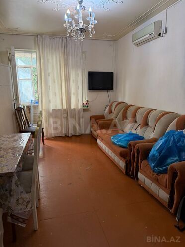 Сдаётся 2-комн. вторичка 70 м², м. Мемар Аджеми, photo 1 from 10