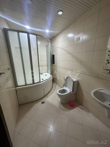 Сдаётся 2-комн. новостройка 80 м², м. 8 ноября, photo 13 from 14