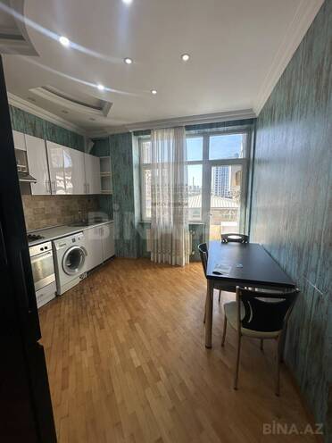 Сдаётся 2-комн. новостройка 80 м², м. 8 ноября, photo 9 from 14