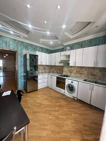 Сдаётся 2-комн. новостройка 80 м², м. 8 ноября, photo 8 from 14