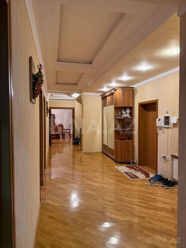 Satılır 4 otaqlı yeni tikili 175 m², Azadlıq Prospekti m., photo 1 from 10