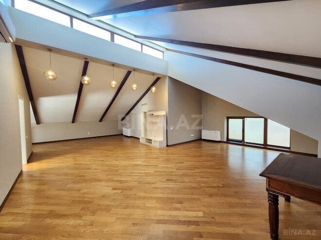 Сдаётся 5-комн. дом/дача 500 м², м. 20 января, photo 9 from 32