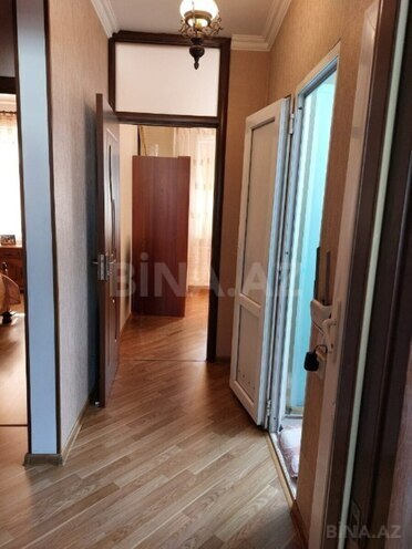 Satılır 4 otaqlı köhnə tikili 120 m², Xalqlar Dostluğu m., photo 4 from 12