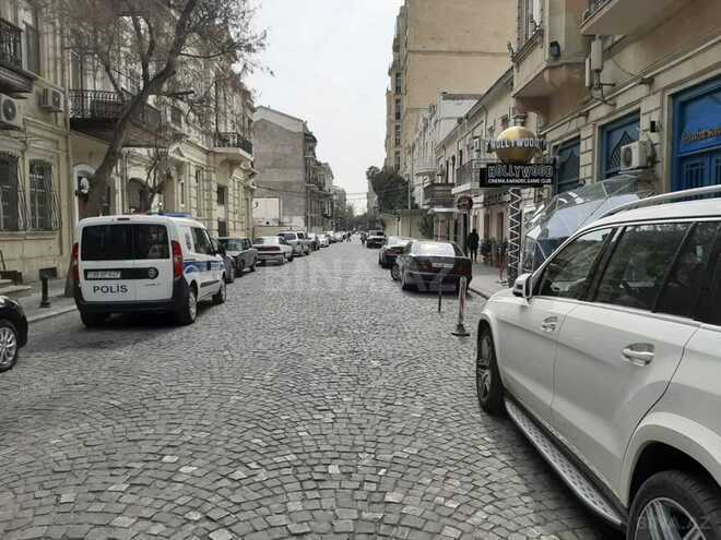 İcarəyə verilir 4 otaqlı köhnə tikili 130 m², Sahil m., photo 16 from 21
