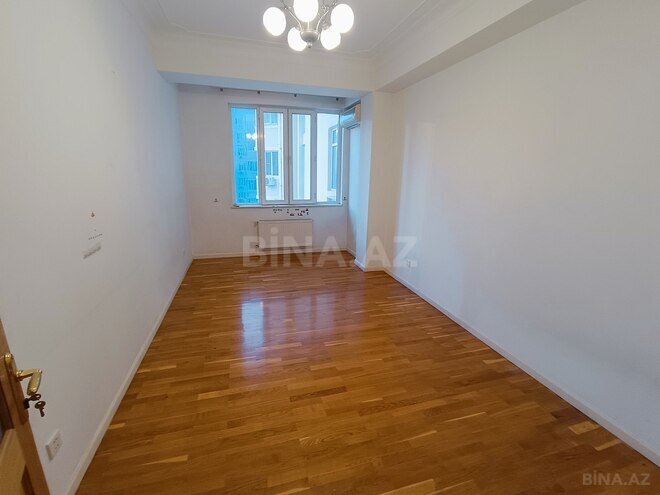 Продаётся 4-комн. новостройка 175 м², м. 28 мая, photo 12 from 30