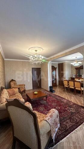 Satılır 5 otaqlı köhnə tikili 125 m², Xalqlar Dostluğu m., photo 11 from 22