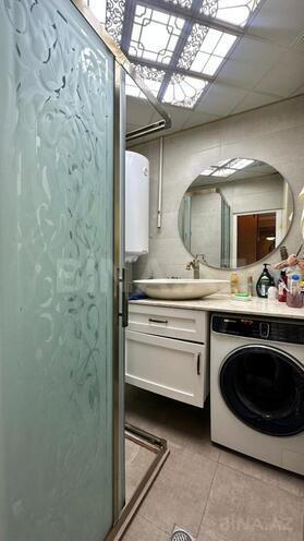 Satılır 5 otaqlı köhnə tikili 125 m², Xalqlar Dostluğu m., photo 20 from 22