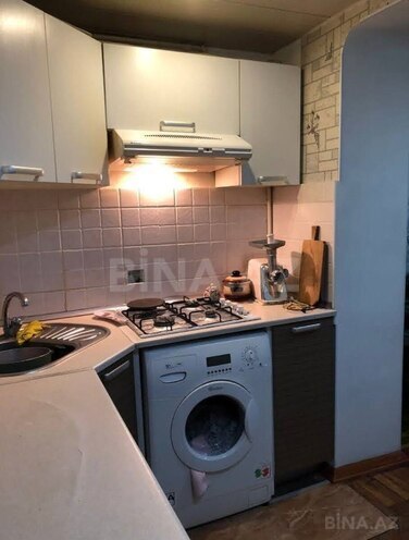 Satılır 3 otaqlı köhnə tikili 75 m², İnşaatçılar m., photo 7 from 17
