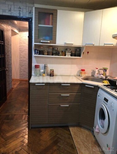 Satılır 3 otaqlı köhnə tikili 75 m², İnşaatçılar m., photo 9 from 17