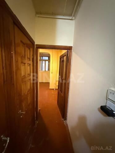 Satılır 2 otaqlı köhnə tikili 70 m², Azadlıq Prospekti m., photo 8 from 12