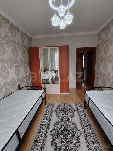 Сдаётся 3-комн. вторичка 80 м², м. 8 ноября, photo 10 from 22