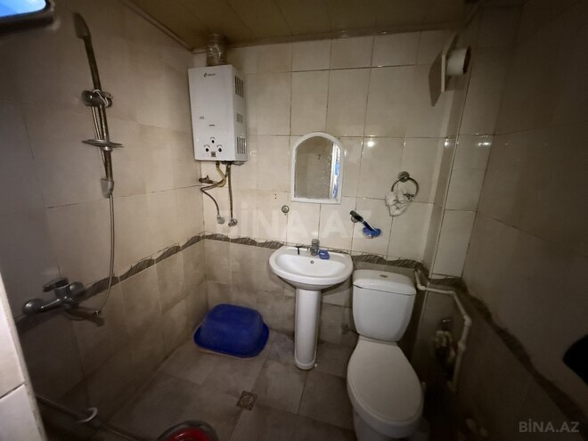 Продаётся 2-комн. вторичка 40 м², м. Нефтчиляр, photo 9 from 10