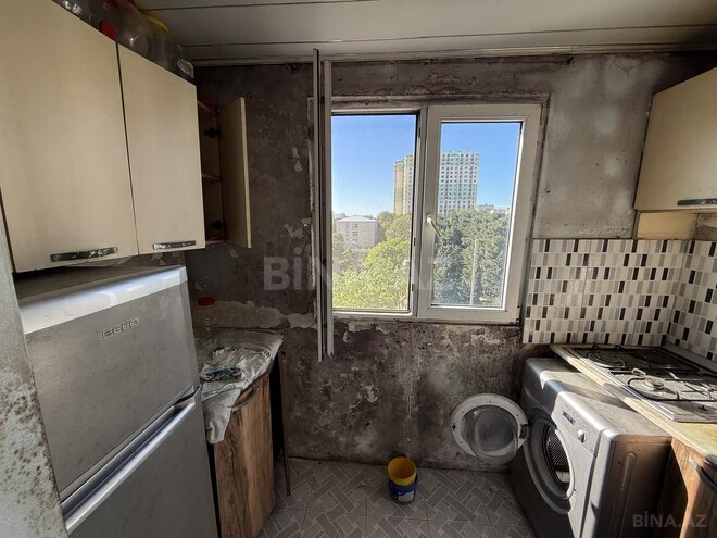 Продаётся 2-комн. вторичка 40 м², м. Нефтчиляр, photo 6 from 10
