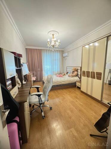 Продаётся 4-комн. новостройка 155 м², м. Ази Асланов, photo 4 from 16