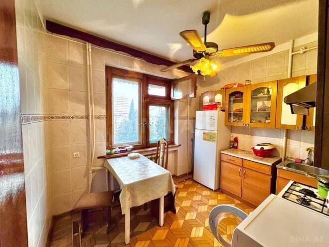 Продаётся 2-комн. вторичка 60 м², м. Кара Караев, photo 8 from 20