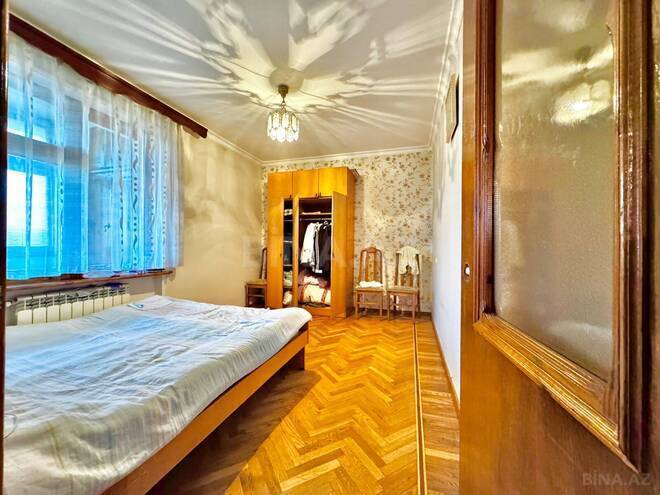 Продаётся 2-комн. вторичка 60 м², м. Кара Караев, photo 18 from 20