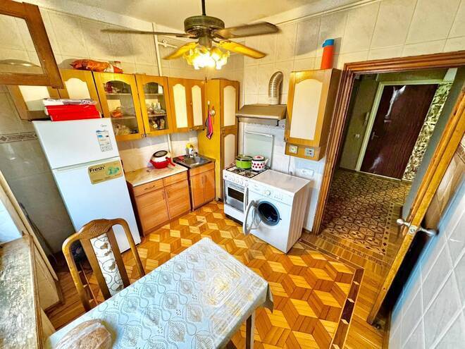 Продаётся 2-комн. вторичка 60 м², м. Кара Караев, photo 13 from 20